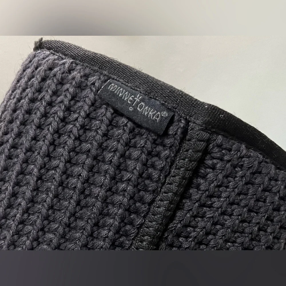 Minnetonka forsyth knit
